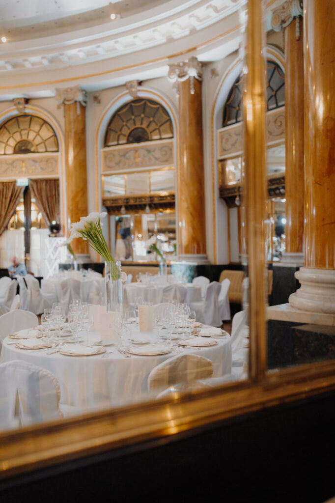 Hotel Esplanada wedding. Decoration by Cvjetni dizajn pink.